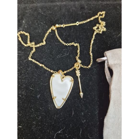Kendra Scott Ansley Arrow White Stone Heart Necklace 14K Gold Plated New Gift - Picture 5 of 7